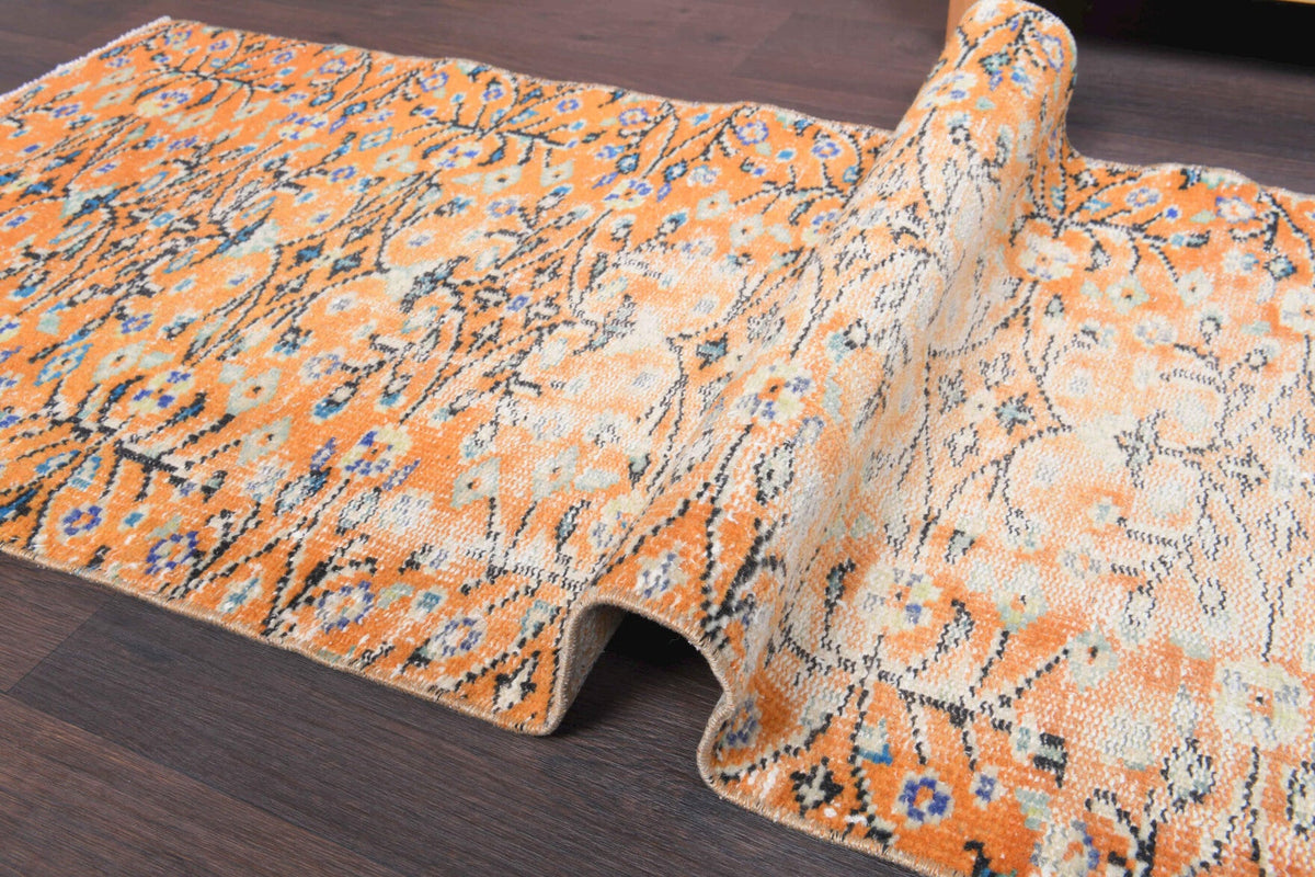 El yapımı vintage yolluk 66x310 cm çiçek desenli desenli yün - farklı açıdan görünüm