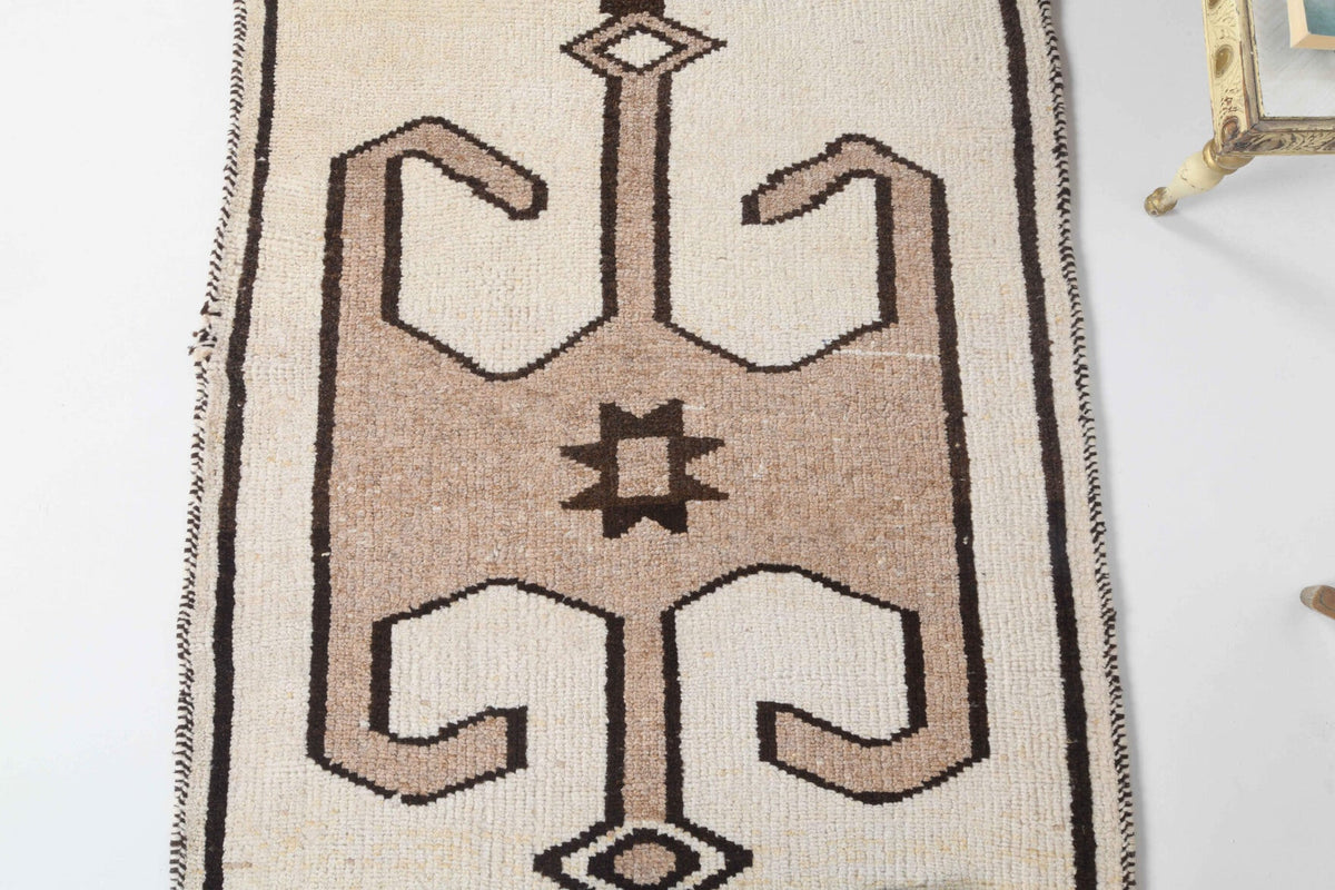 El yapımı vintage yolluk 97x391 cm tribal desenli yün - desen detayı