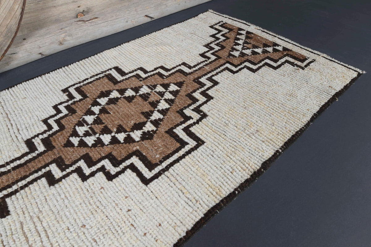 El yapımı vintage yolluk 91x300 cm tribal desenli yün - desen detayı