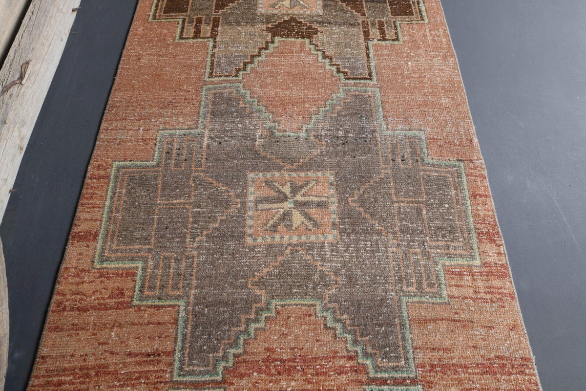 El yapımı vintage yolluk 91x318 cm geometrik desenli yün - desen detayı