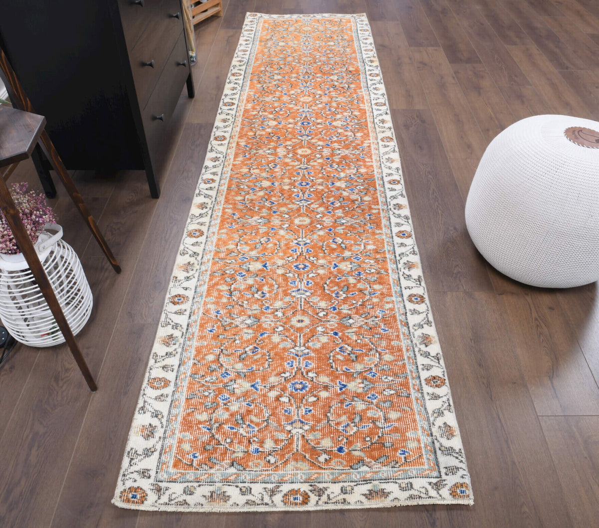 El yapımı vintage yolluk 79x318 cm çiçek desenli desenli yün - yakın çekim doku detayı