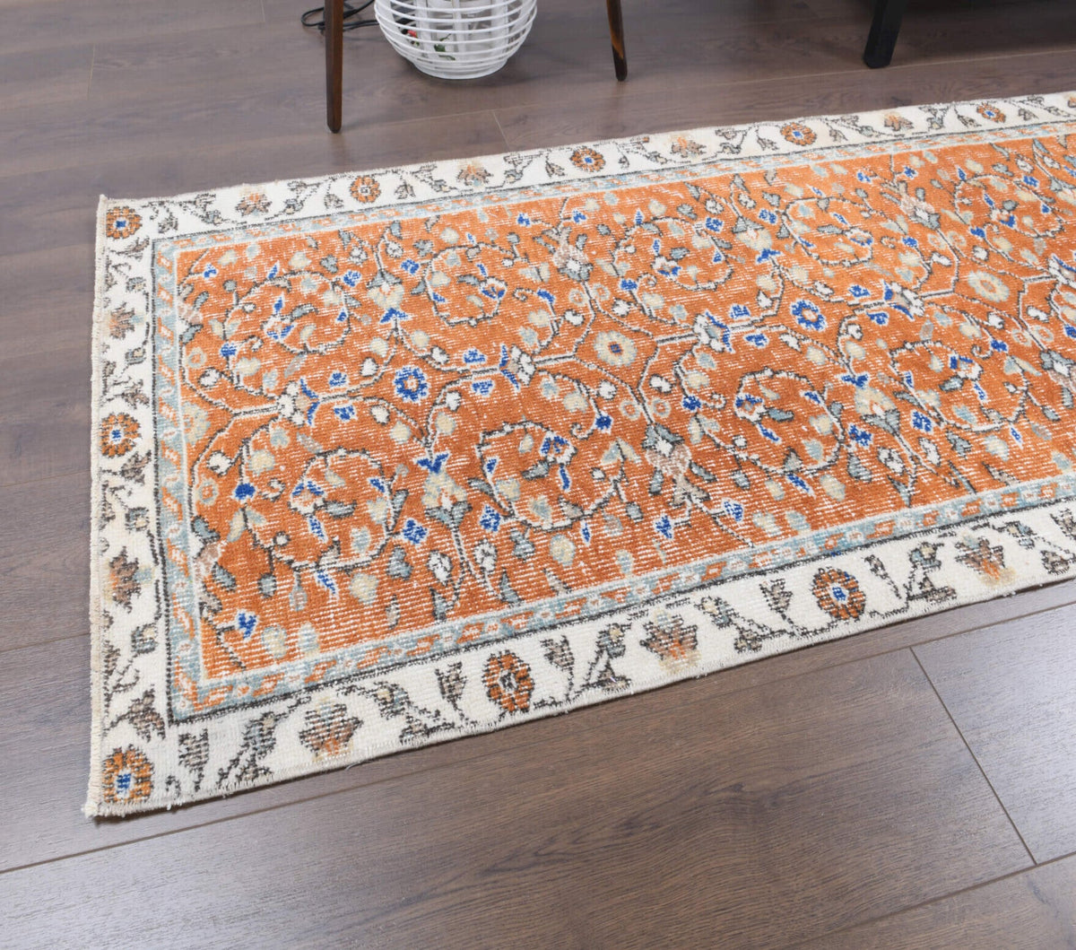 El yapımı vintage yolluk 79x318 cm çiçek desenli desenli yün - kenar ve saçak detayı