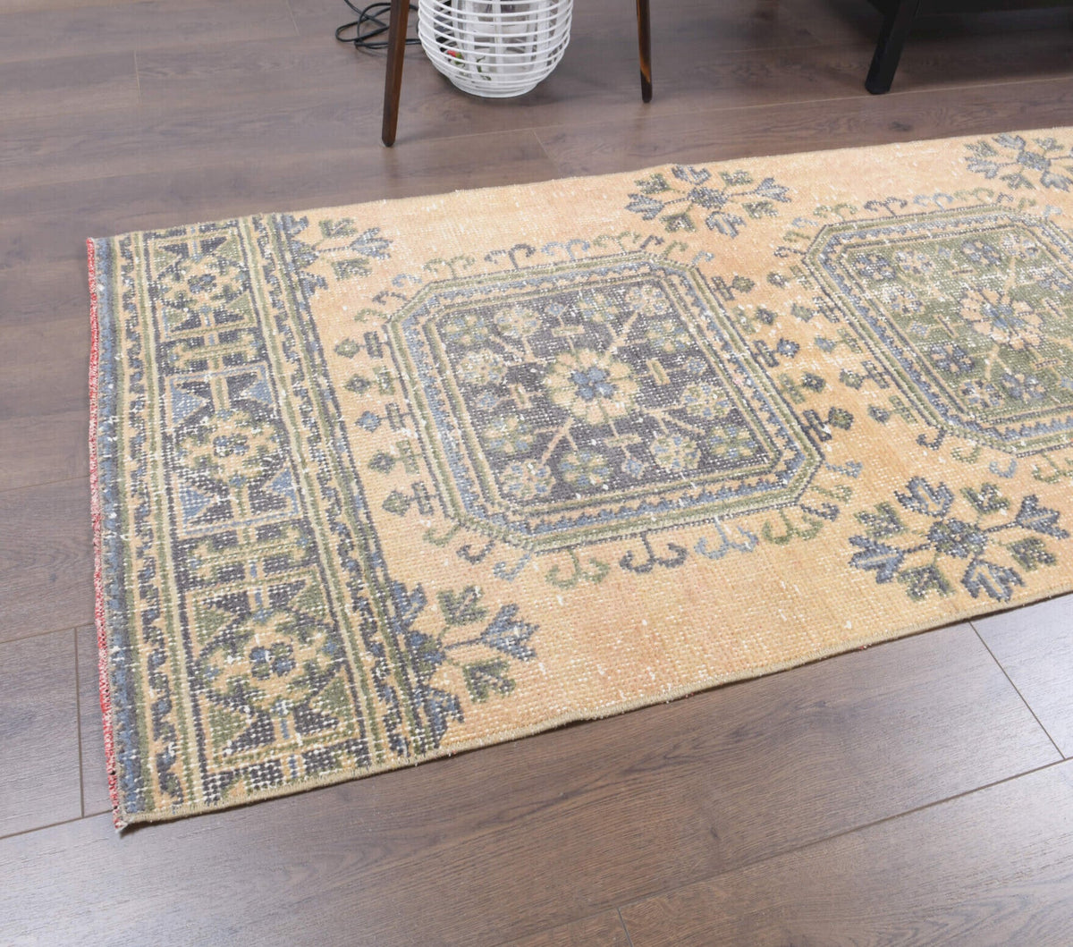 El yapımı vintage yolluk 81x345 cm çiçek desenli desenli yün - kenar ve saçak detayı