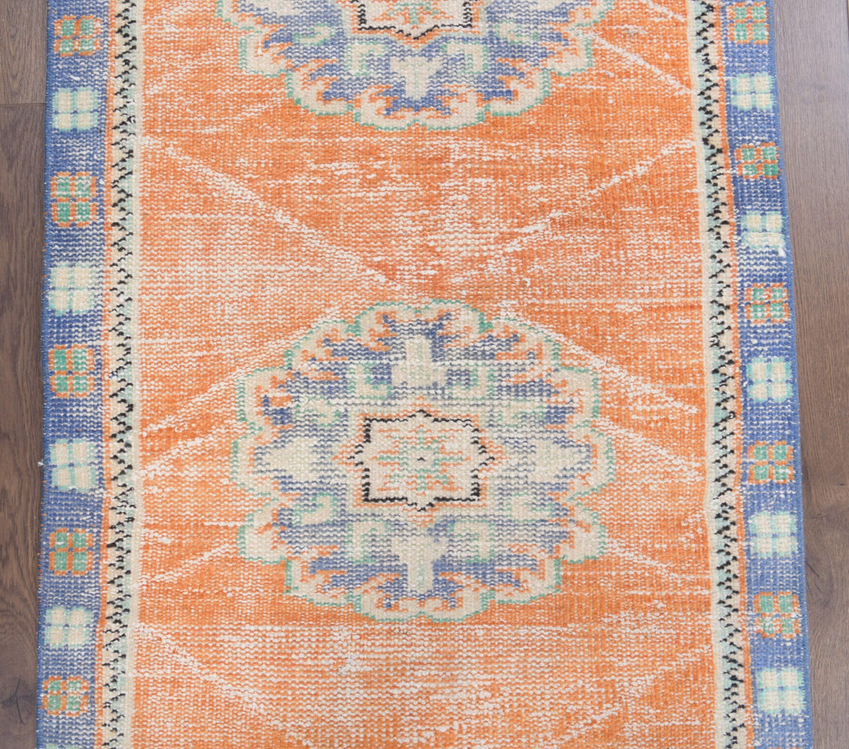 El yapımı vintage yolluk 76x325 cm oryantal desenli yün - mekan görünümü