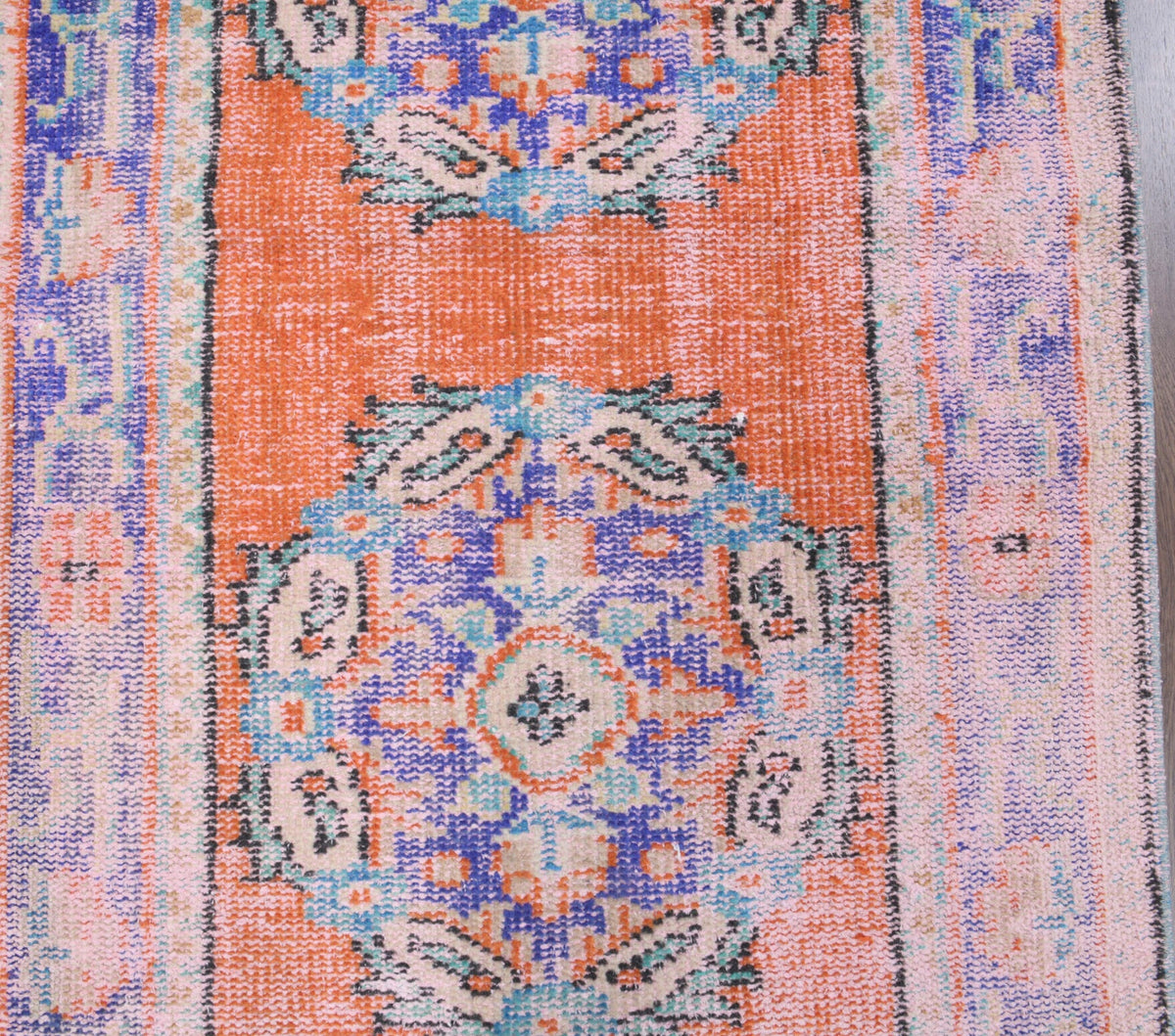 El yapımı vintage yolluk 91x353 cm oryantal desenli yün - mekan görünümü
