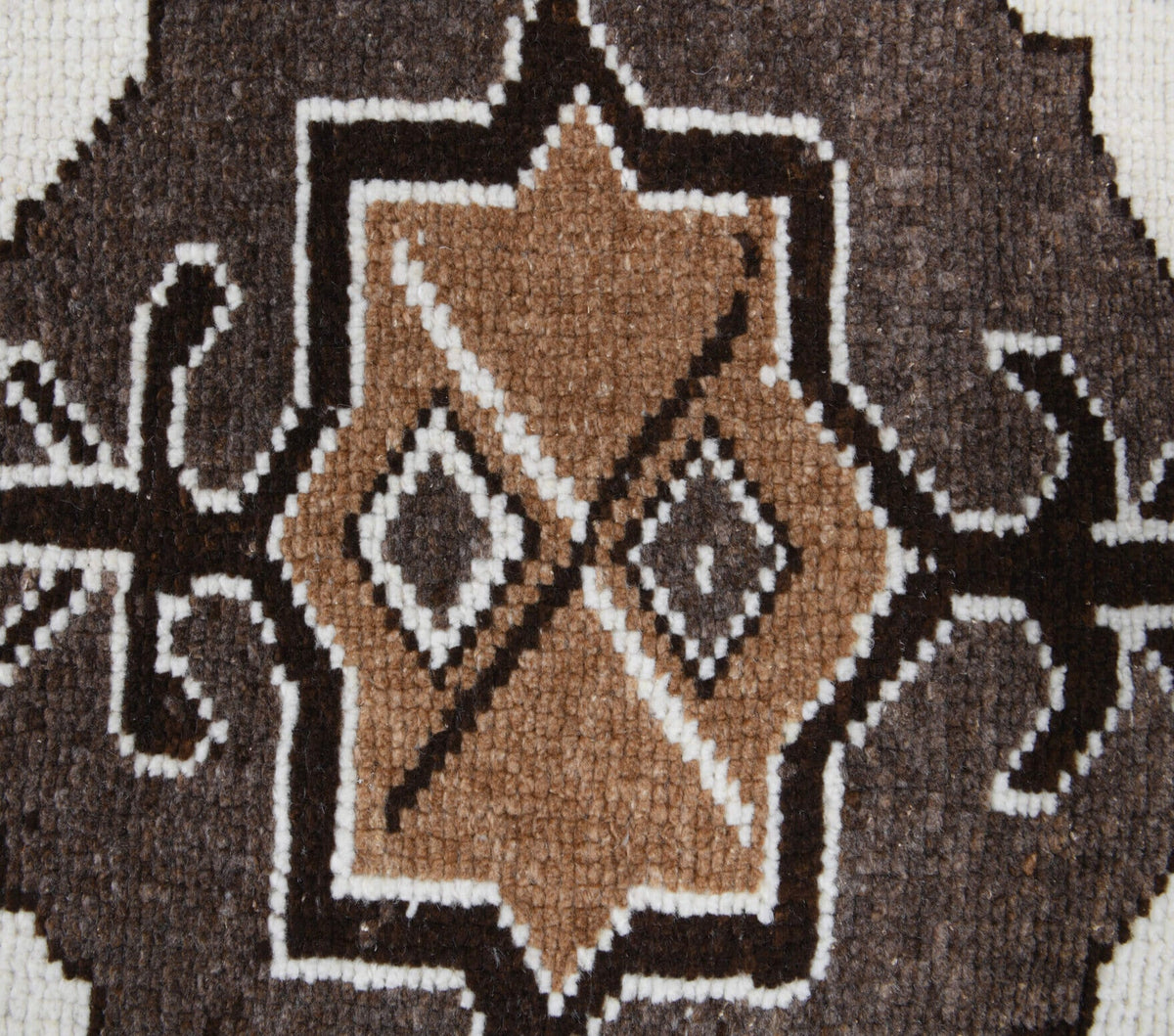 El yapımı vintage yolluk 102x345 cm geometrik desenli yün - kenar ve saçak detayı