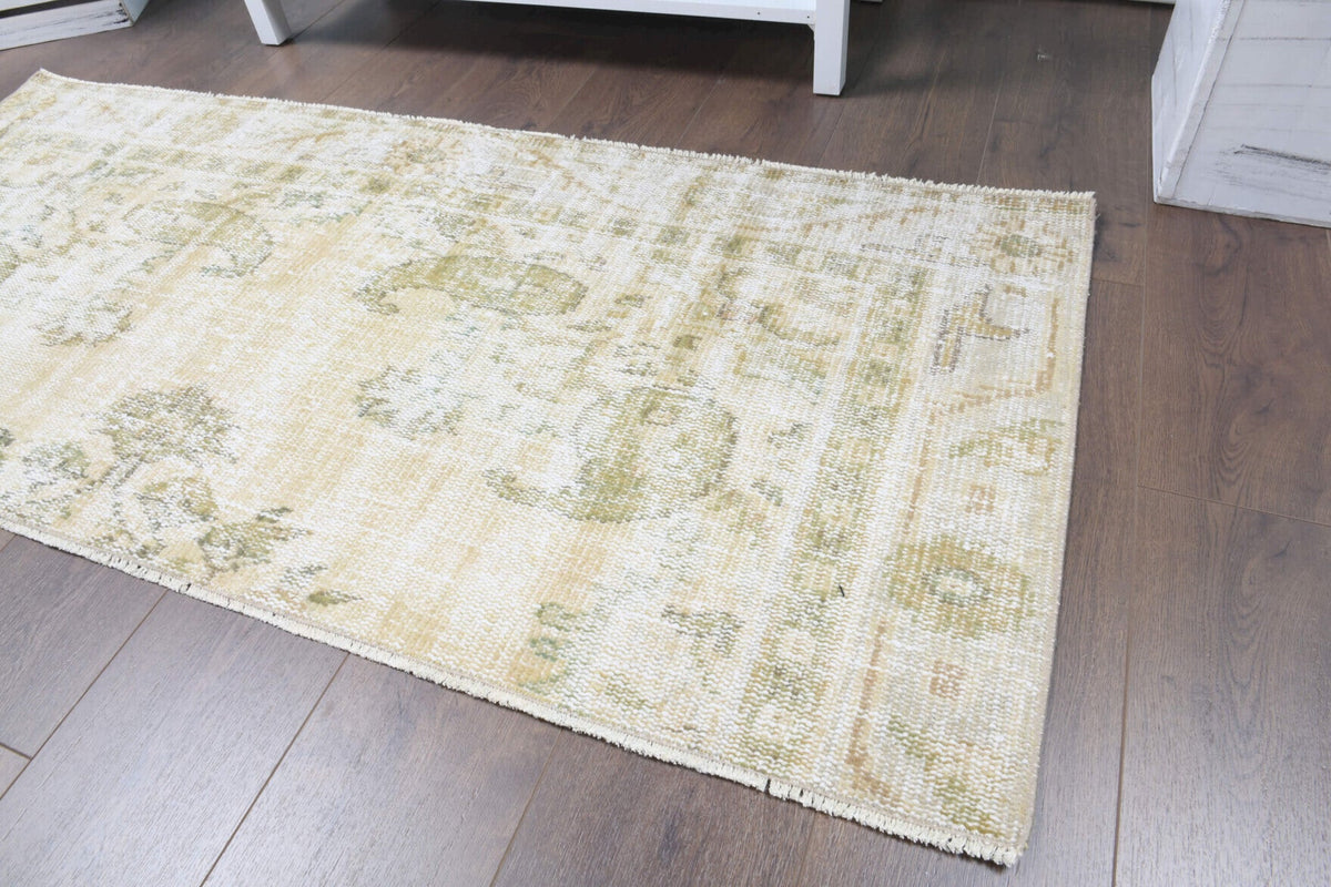 El yapımı vintage halı 76x165 cm oryantal desenli yün - mekan görünümü