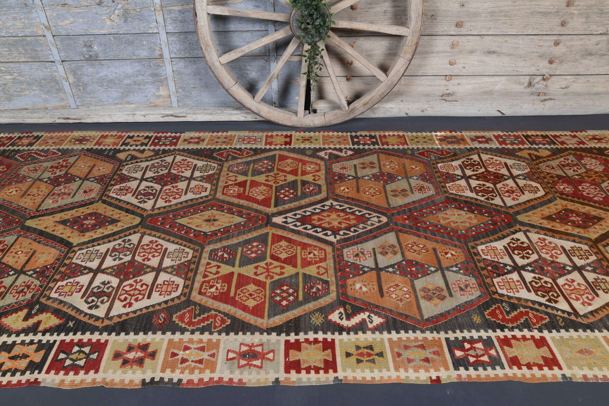 El yapımı vintage yolluk 157x427 cm kilim desenli yün - kenar ve saçak detayı