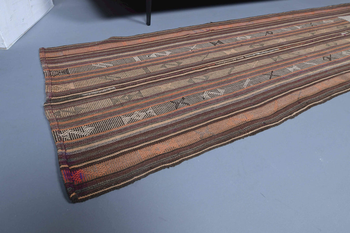 El yapımı vintage yolluk 74x279 cm kilim desenli yün - kenar ve saçak detayı