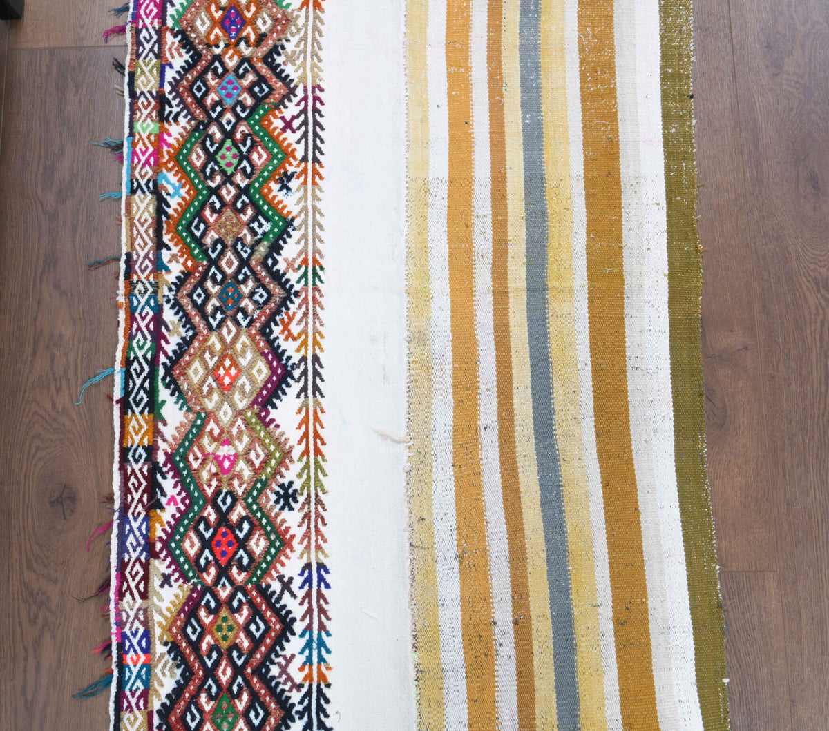 El yapımı vintage yolluk 76x213 cm çizgili desenli yün - yakın çekim doku detayı