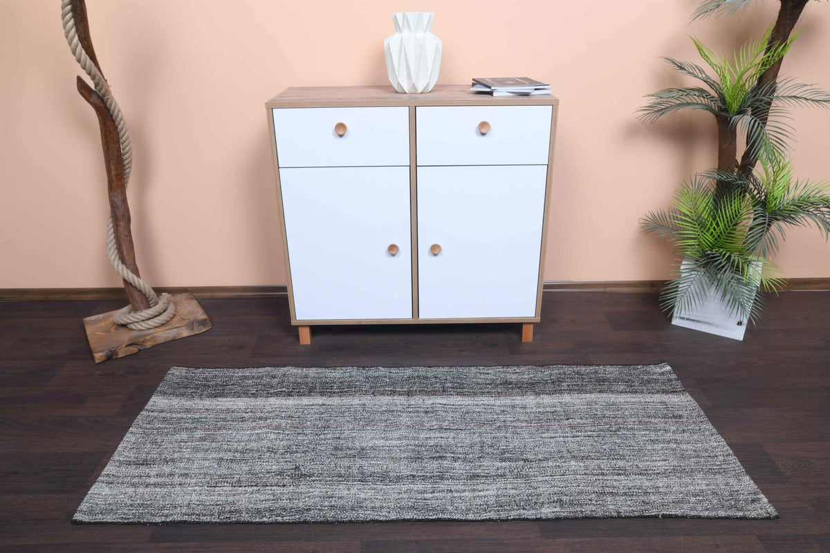 El yapımı vintage yolluk 71x183 cm düz desenli yün - kenar ve saçak detayı