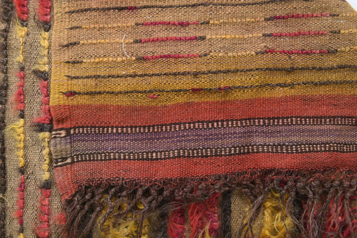 El yapımı vintage yolluk 137x307 cm i̇kat desenli yün - yakın çekim doku detayı