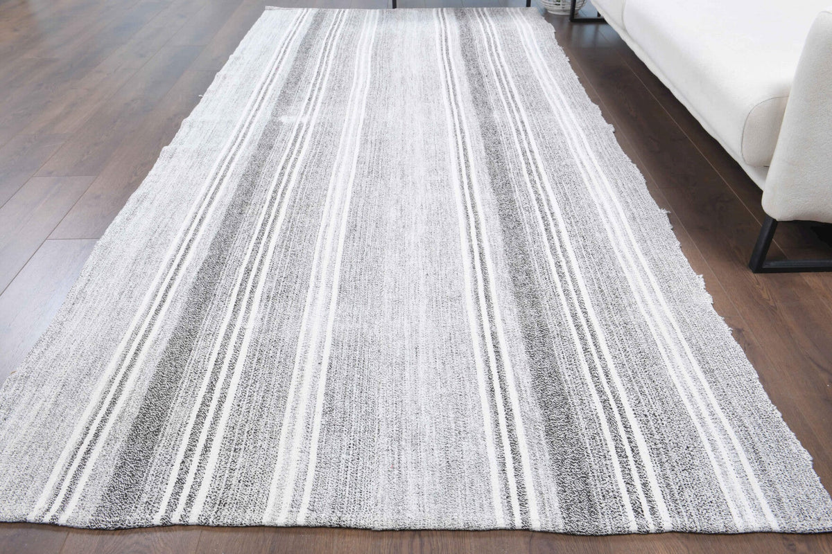 El yapımı vintage yolluk 135x287 cm çizgili desenli yün - kenar ve saçak detayı
