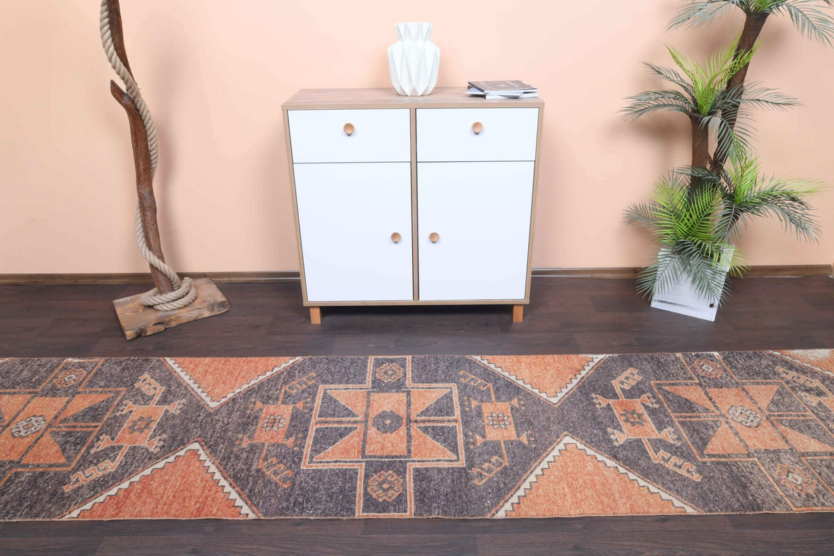 El yapımı vintage yolluk 79x394 cm geometrik desenli yün - yakın çekim doku detayı