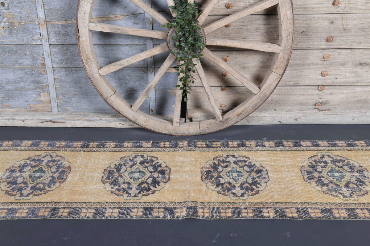 El yapımı vintage yolluk 89x356 cm oryantal desenli yün - kenar ve saçak detayı