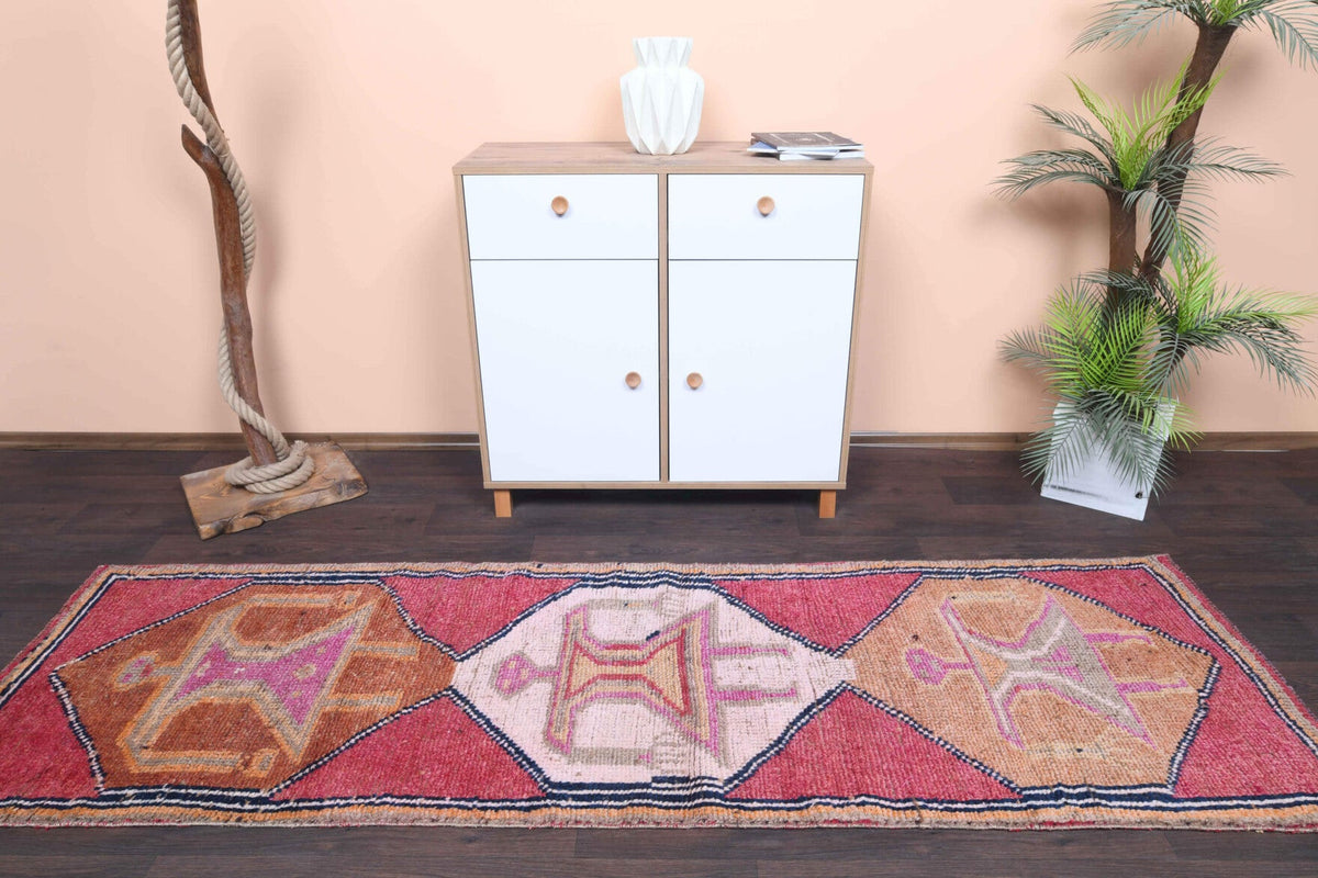 El yapımı vintage yolluk 81x269 cm i̇nsan figürlü desenli yün - kenar ve saçak detayı
