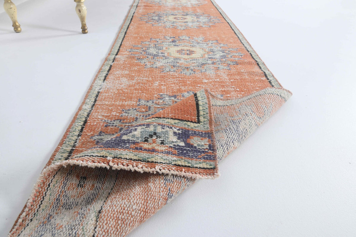 El yapımı vintage yolluk 61x330 cm oryantal desenli yün - üstten görünüm