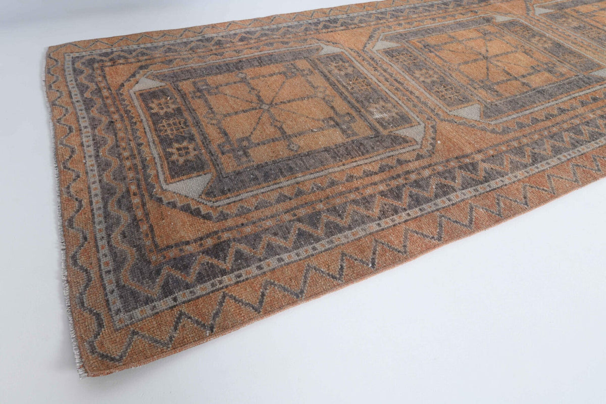 El yapımı vintage yolluk 109x351 cm tribal desenli yün - kenar ve saçak detayı