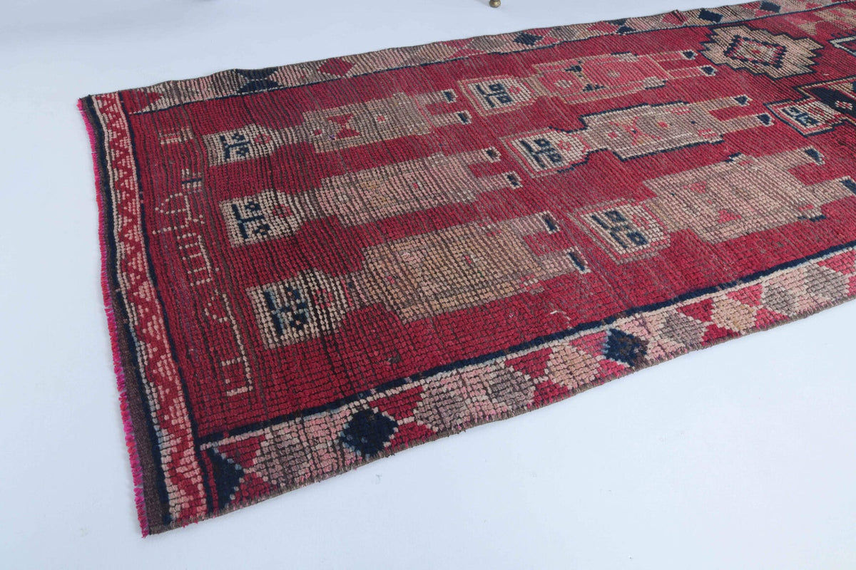 El yapımı vintage yolluk 91x287 cm i̇nsan figürlü desenli yün - kenar ve saçak detayı