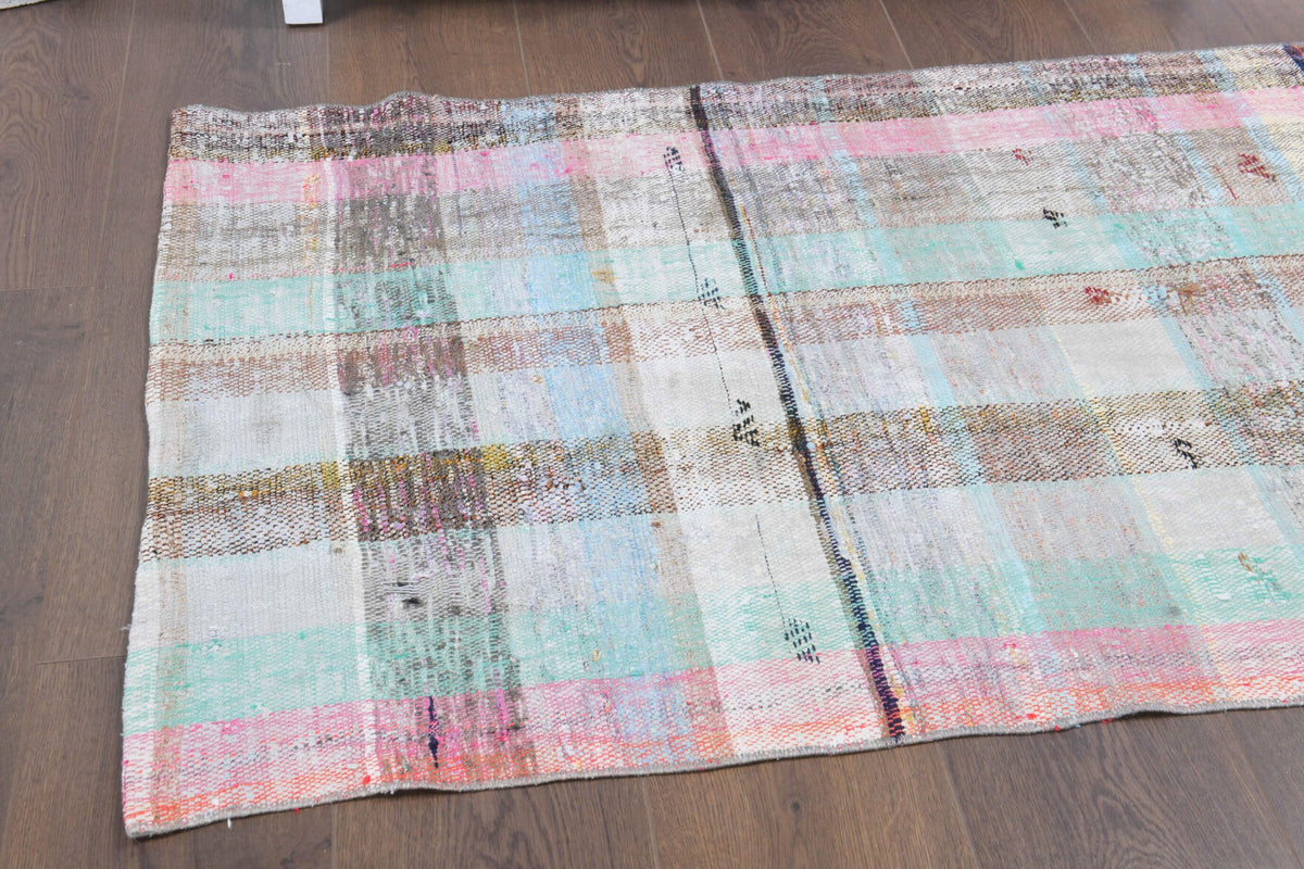 El yapımı vintage halı 81x122 cm kareli desenli yün - yakın çekim doku detayı