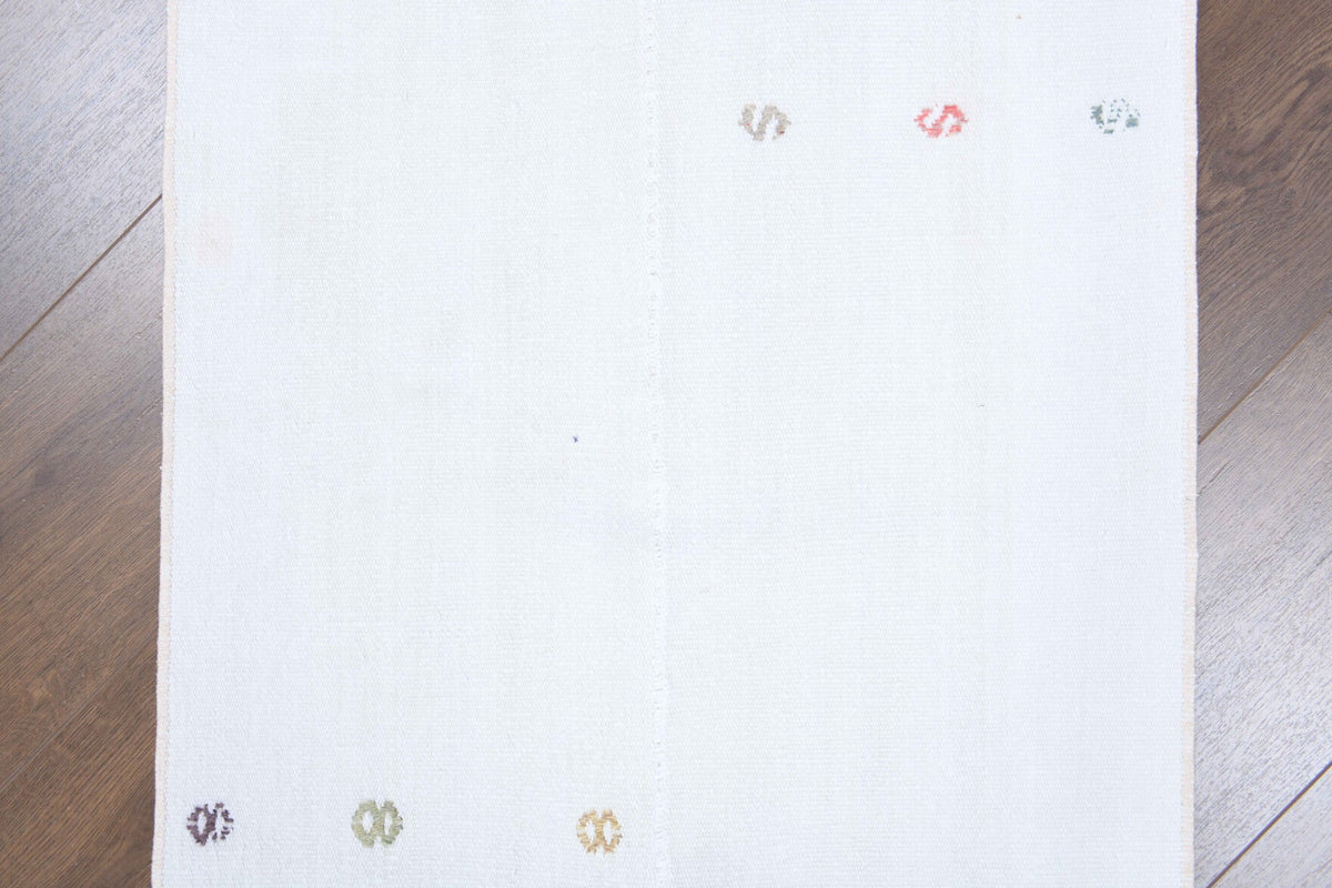 El yapımı vintage halı 64x117 cm düz desenli yün - desen detayı