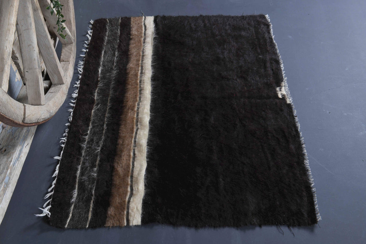 El yapımı vintage halı 94x132 cm düz desenli yün - detay görünümü