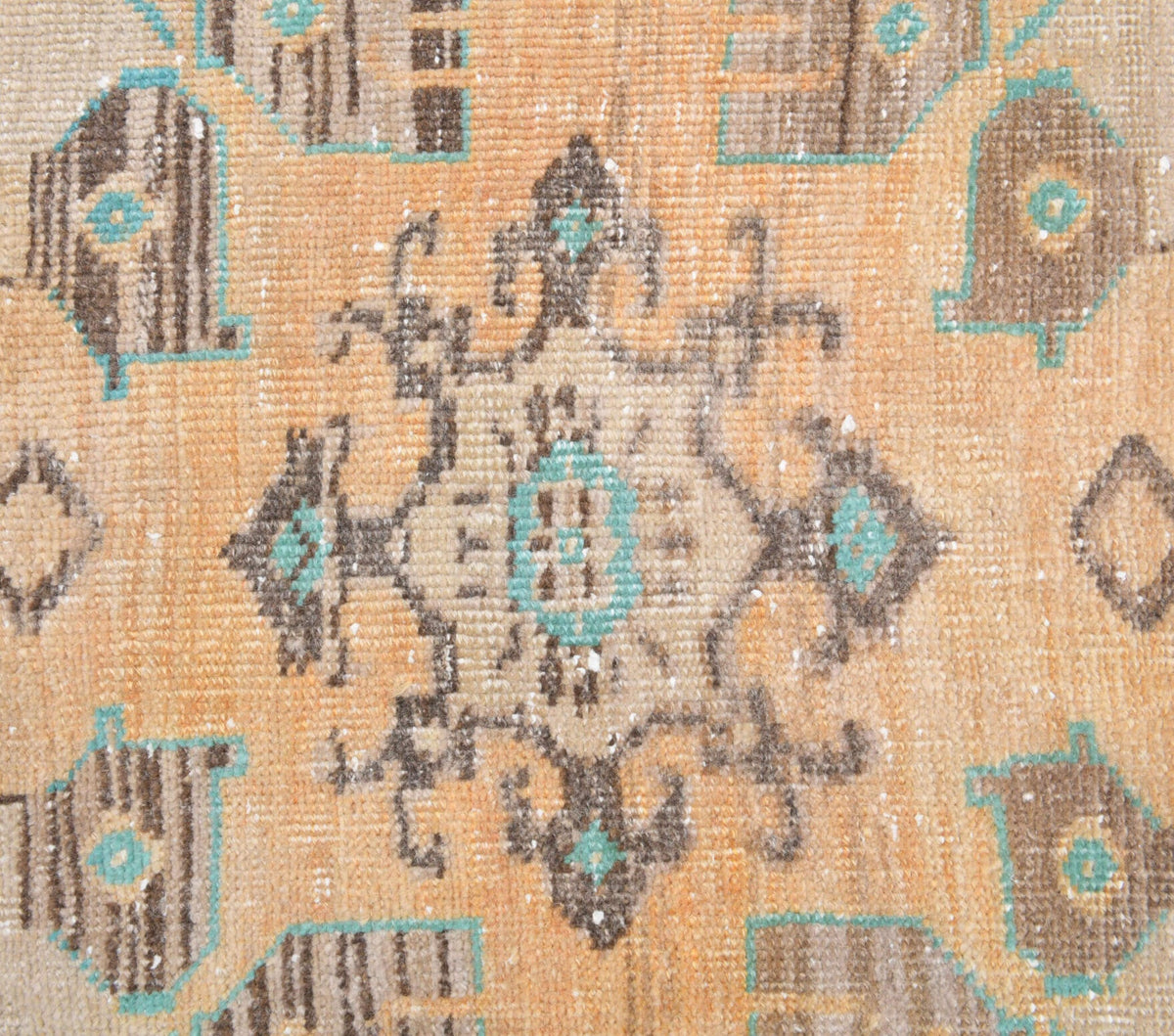 El yapımı vintage halı 102x165 cm oryantal desenli yün - kenar ve saçak detayı