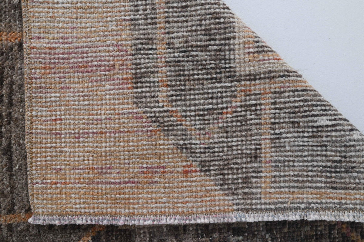 El yapımı vintage halı 74x142 cm geometrik desenli yün - farklı açıdan görünüm