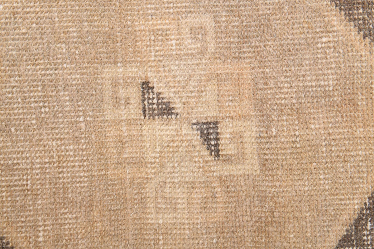 Vintage Oushak Tribal Throw Rug