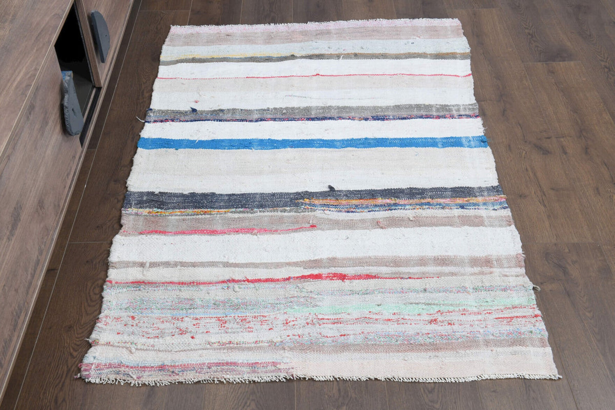 El yapımı vintage halı 104x150 cm oryantal desenli yün - detay görünümü