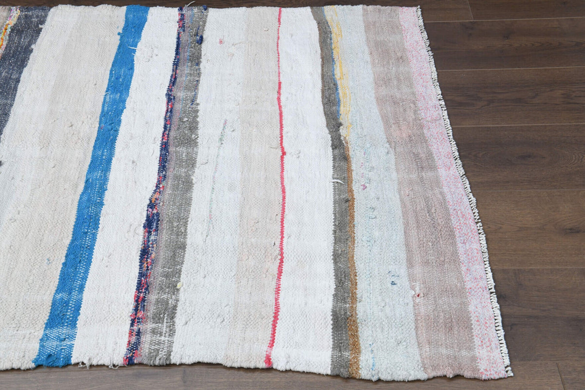 El yapımı vintage halı 104x150 cm oryantal desenli yün - farklı açıdan görünüm
