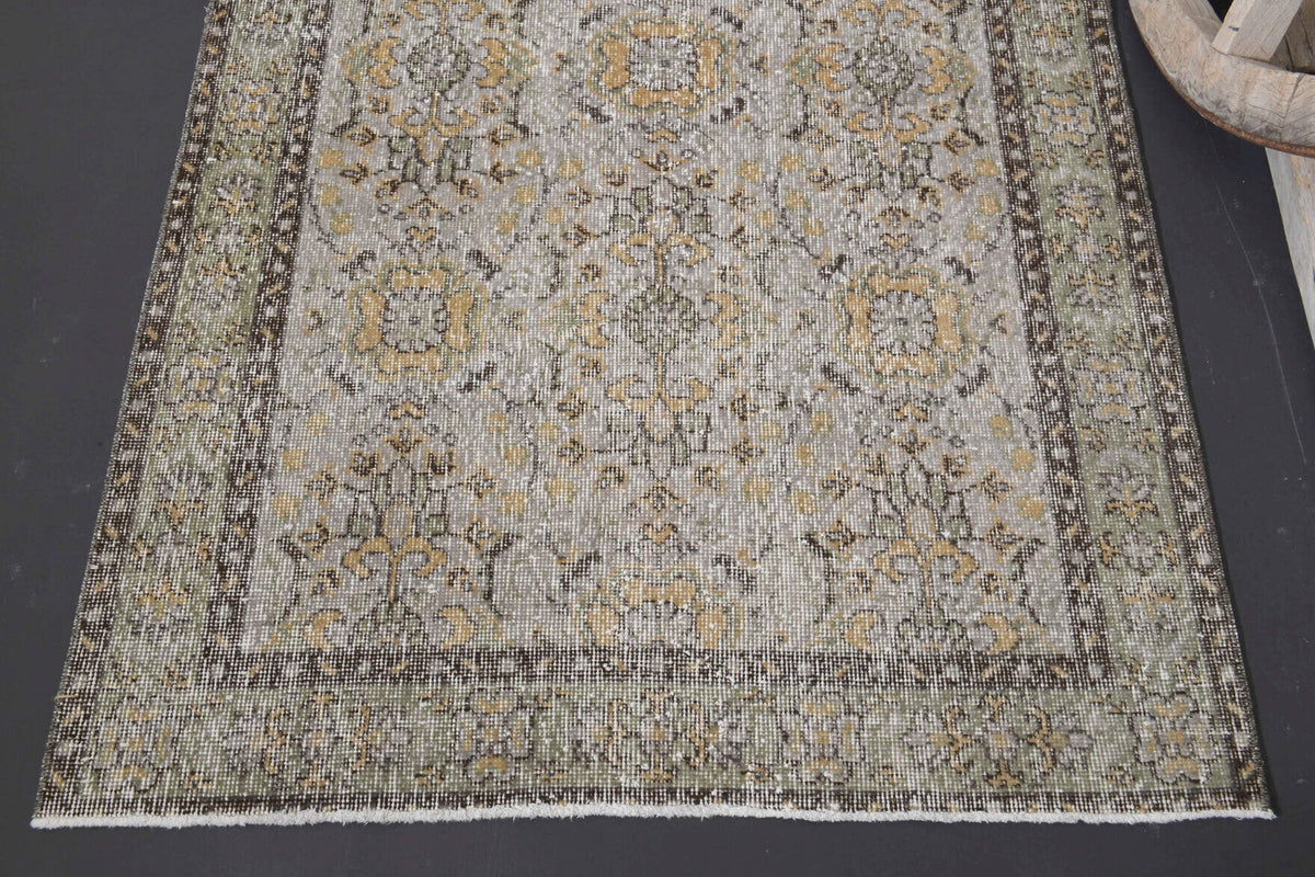 Vintage Floral Area Rug